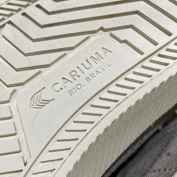 Cariuma OCA Low Brazilian suede sneaker. Men's 10. Excellent condition. Stylish! - Picture 11 of 14